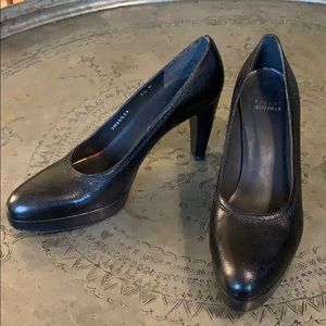 Stuart Weitzman Black Leather Pumps